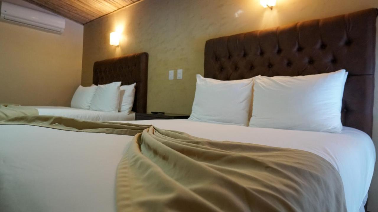Hotel Poza Blanca Lodge San Mateo Bagian luar foto