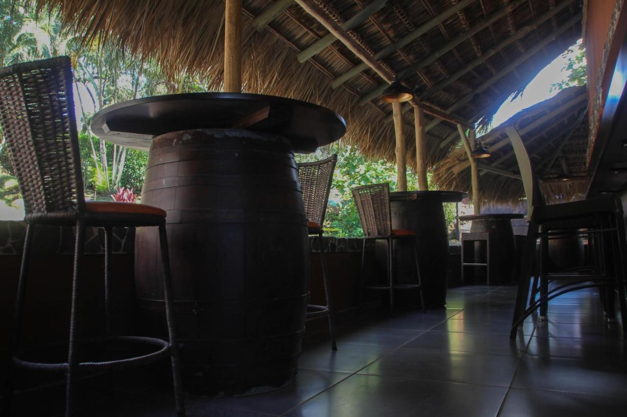 Hotel Poza Blanca Lodge San Mateo Bagian luar foto