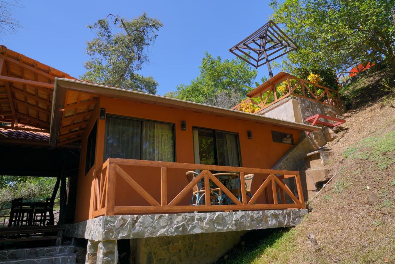 Hotel Poza Blanca Lodge San Mateo Bagian luar foto