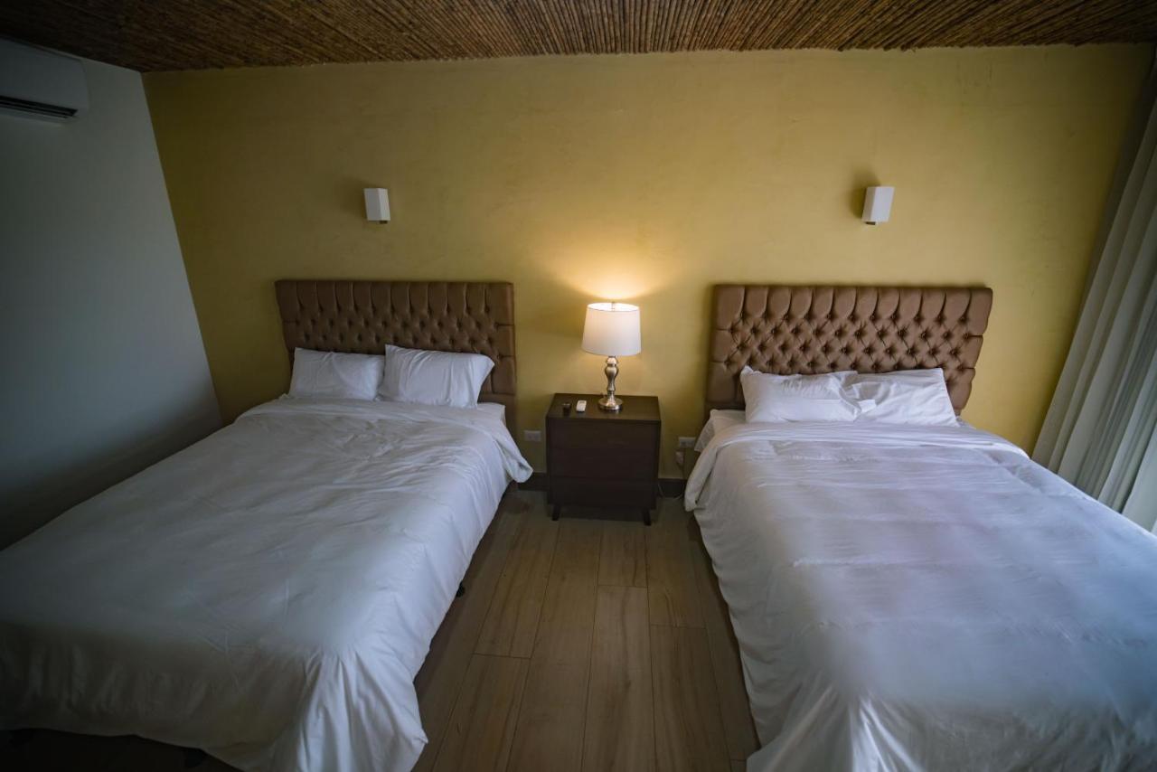 Hotel Poza Blanca Lodge San Mateo Bagian luar foto